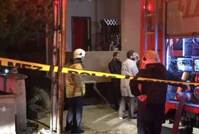 Mobilya atölyesinde yangın: 2 ölü