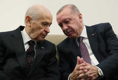 Meclis’te sürpriz görüşme