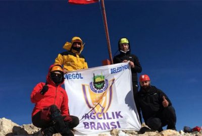 Zirvelerde Belediyespor var