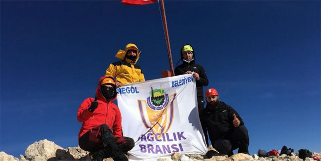 Zirvelerde Belediyespor var