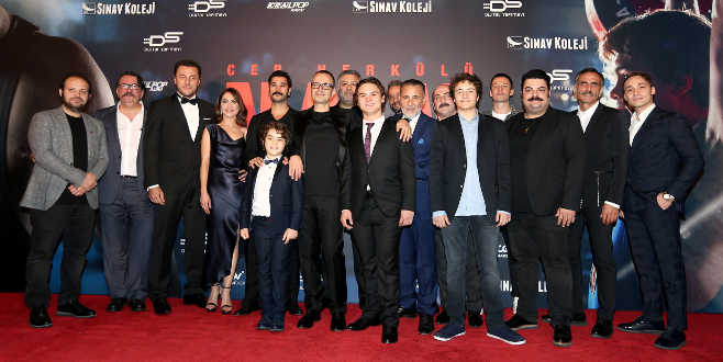 Cep Herkülü’ne renkli gala