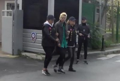 Başörtülü öğretmene saldıran kadın tutuklandı