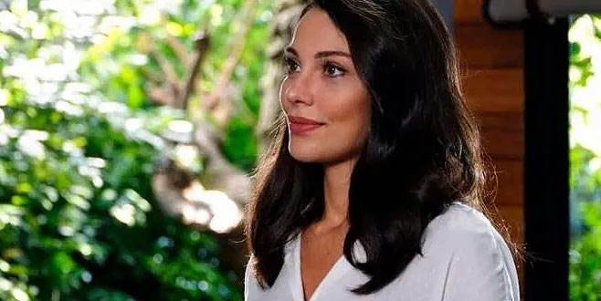 Küvet pozu sosyal medyayı salladı