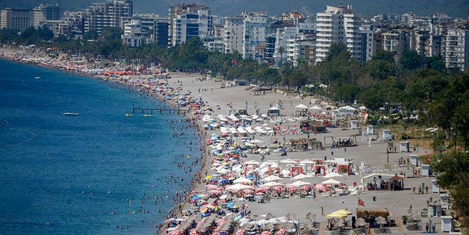 Antalya’da turist rekoru