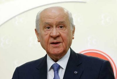 Bahçeli’den Haluk Bilginer’e tebrik