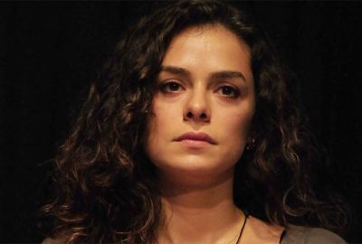 Özge Özpirinçci’nin 2 yaşındaki yeğenine şiddet uygulayan bakıcıya hapis