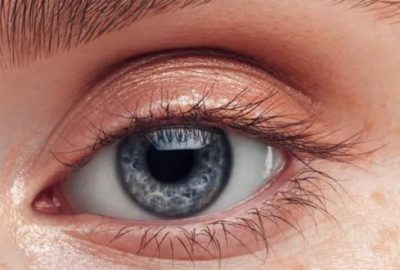 Göz kuruluğu 40 yaş üzeri kadınları daha çok etkiliyor