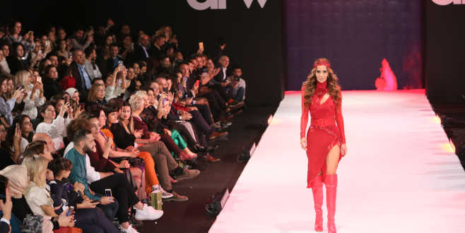 24 yıl sonra yeniden podyumda