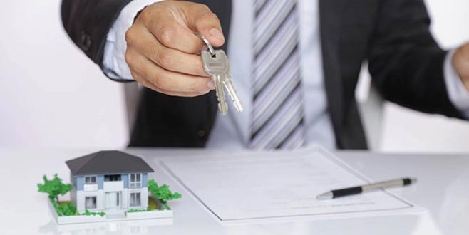 Emlakçılara süre uzatımı