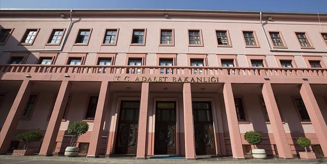 Adalet Bakanlığı’ndan yeni korona tedbirleri Adalet Bakanlığı’ndan yeni korona tedbirleri