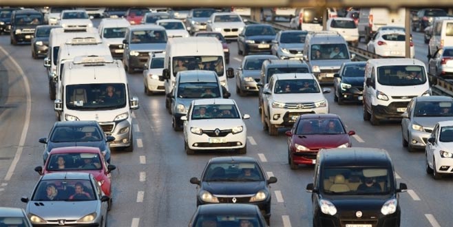 Motorlu kara taşıtları zirvede