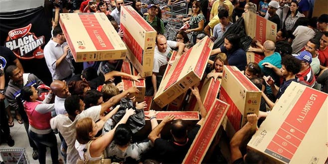 İndirimlere yoğun ilgi