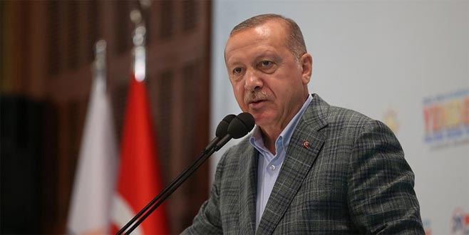 Cumhurbaşkanı Erdoğan: Vatandaşa tepeden bakan kibir abidelerinin bu davada yeri olmaz