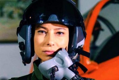 Savaşçı’nın Üsteğmen Funda’sı, bikinili pozuyla Instagram’ı kasıp kavuruyor!