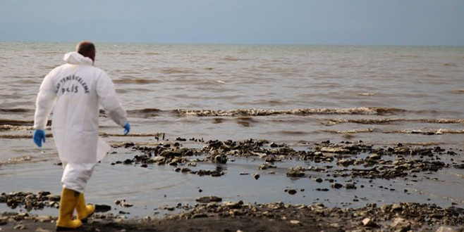 Van Gölü’nde insan kemikleri bulundu