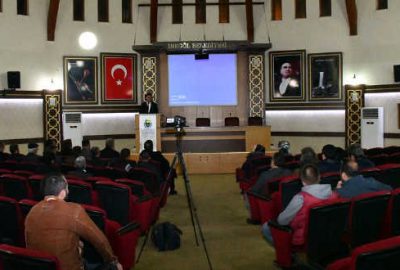 Çiftçi eğitim seminerleri başladı