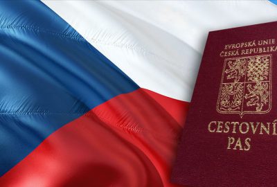 Milan Kundera’ya Çekya vatandaşlığı 40 yıl sonra iade edildi