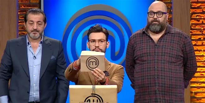 MasterChef yeni sistemde ilk eleme adayı kim oldu? Kuralların değiştiği MasterChef’te sürpriz sonuç!