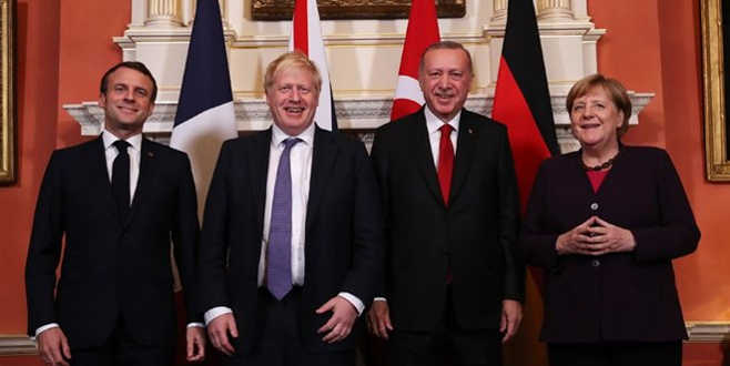 Tekrar bir araya gelecekler