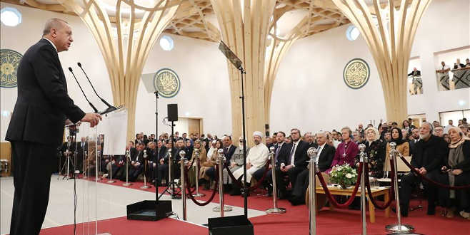 Cumhurbaşkanı Erdoğan: İslam düşmanlığı adeta zehirli bir sarmaşık gibi yayılıyor