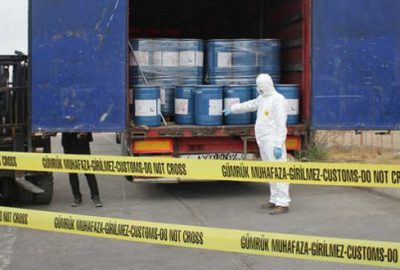 Sınırda 18 ton siyanür ele geçirildi