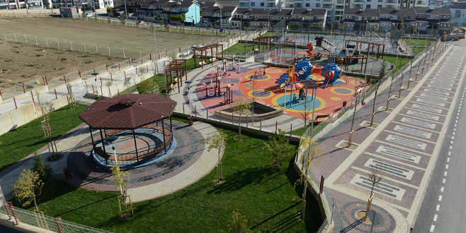 Yeni Mahalle Semt Sahası Hizmete Girdi