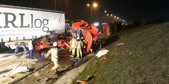 TEM’de feci kaza: 1 ölü, 1 yaralı