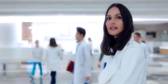 Mucize Doktor’un yeni transferi ‘Doktor Ela’, sosyal medyayı alt üst etti