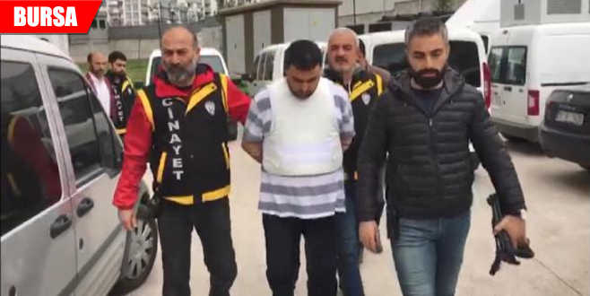 Kuzenini öldürdükten sonra eve gidip kendisini bıçaklamış