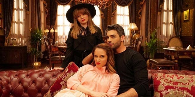 Askerden döndü, ayağının tozuyla Jet Sosyete’ye girdi!