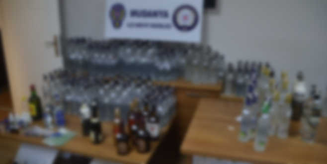 Mudanya Polisi’nden kaçak içki operasyonu Mudanya Polisi’nden kaçak içki operasyonu