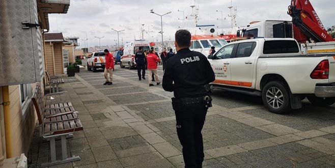Üsküdar sahilinde ceset bulundu
