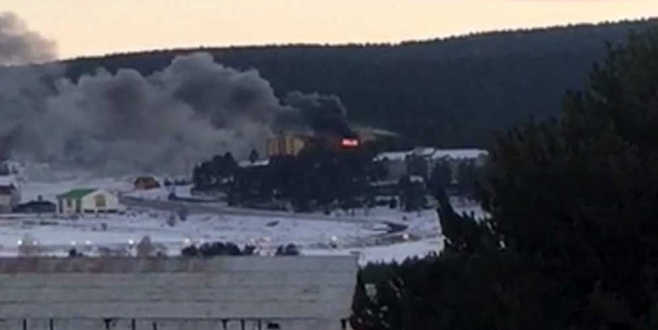 Kayak Merkezi’nde otel yangını
