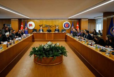 Yeni askeri ücret için üçüncü toplantı başladı