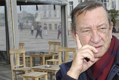 Usta yönetmen hayatını kaybetti!