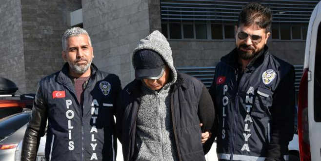 Dün bankada iki kişiyi rehin almıştı! Mesleği şoke etti…