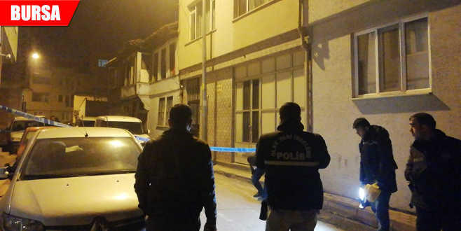 Evi silahla tarayıp kayıplara karıştılar