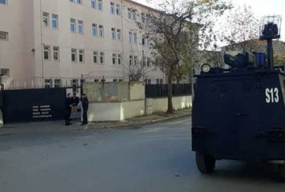 Liselilerin ‘yan baktın’ kavgası ölümle bitti