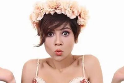 Aydilge eteğini çıkardı! Tepki gösterdi