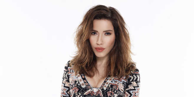 Burcu meraklandırdı