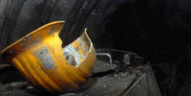 Ruhsatsız madende patlama: 2 ölü