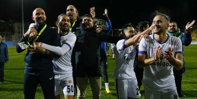 Menemen’de 2 ayrılık