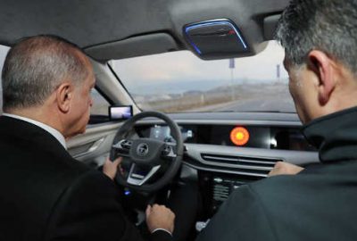 Cumhurbaşkanı Erdoğan, yerli otomobili kullandı