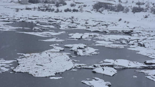 ‘Yüzen adalar’ dondu