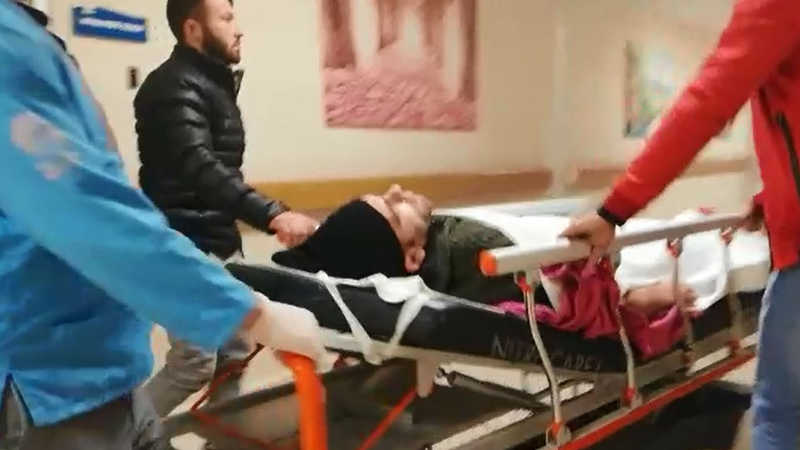 Baba oğul kavgasında kan aktı Baba oğul kavgasında kan aktı