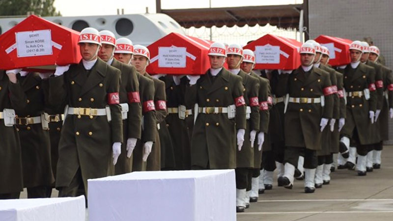 Barış Pınarı şehitleri için tören