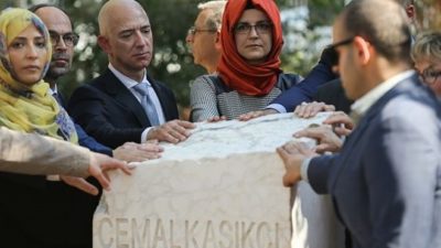 Bezos’tan manidar paylaşım