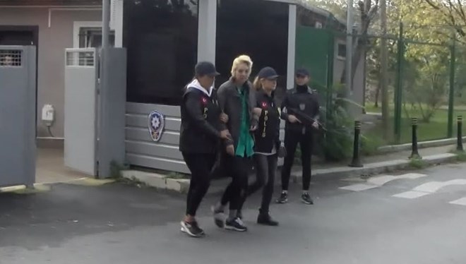 Başörtülü kadına saldıran zanlıya tahliye