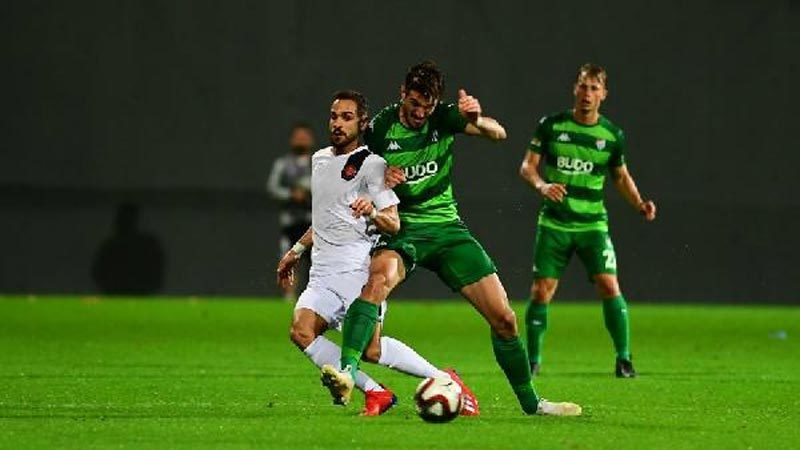 Bursaspor şeytanın bacağını kırmak istiyor Sezonun ikinci yarısının ilk maçında evinde Fatih Karagümrük’ü ağırlayacak olan