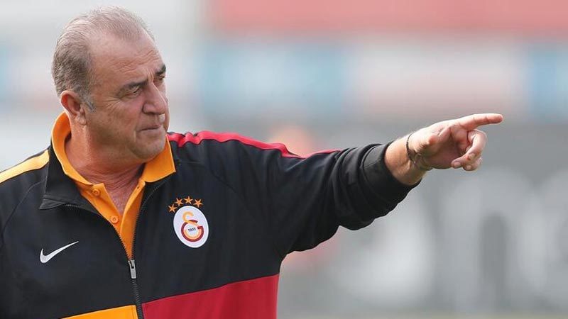Yeni transfer geldiği gibi gidiyor! Olay karar… Süper Lig'in ilk yarısında lider Sivasspor'un 10 puan gerisinde kalan